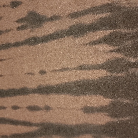 AC/DC tshirt - Picture 7 of 9